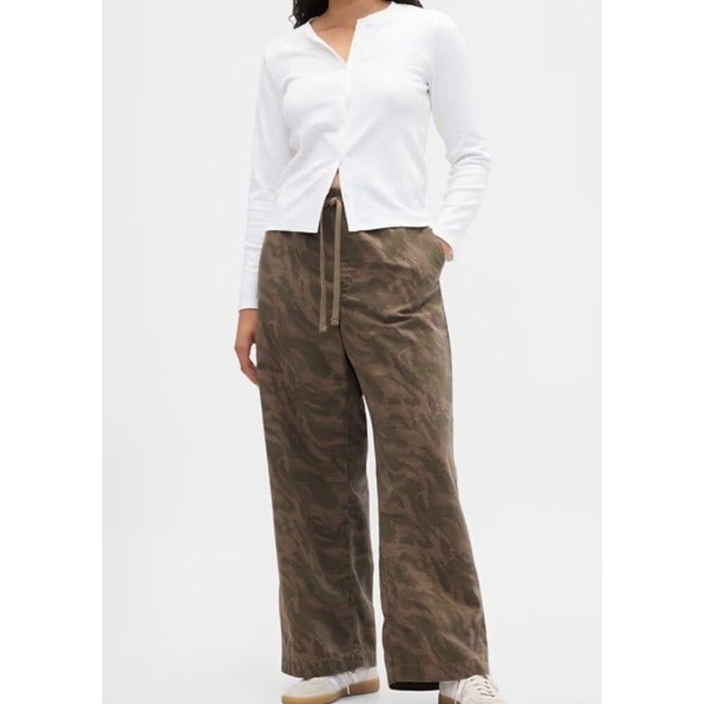 Gap Women's Pants Small Pull On Wide Leg Green Camo Relaxed High Rise Drawstring